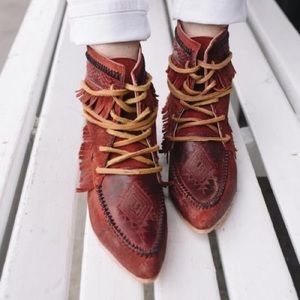 Freebird Tribe Leather Moccasin Booties size 8